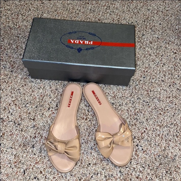Nude Prada sandals - Picture 2 of 6